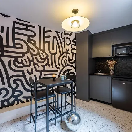 Le Dalmatie - Sauna - Jacuzzi - Clim - Gare Sncf Apartment *
